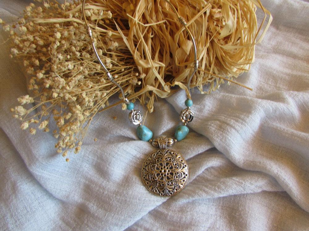 Collares de Zamak