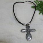 Collares de Zamak
