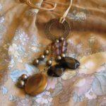 Collares de Zamak