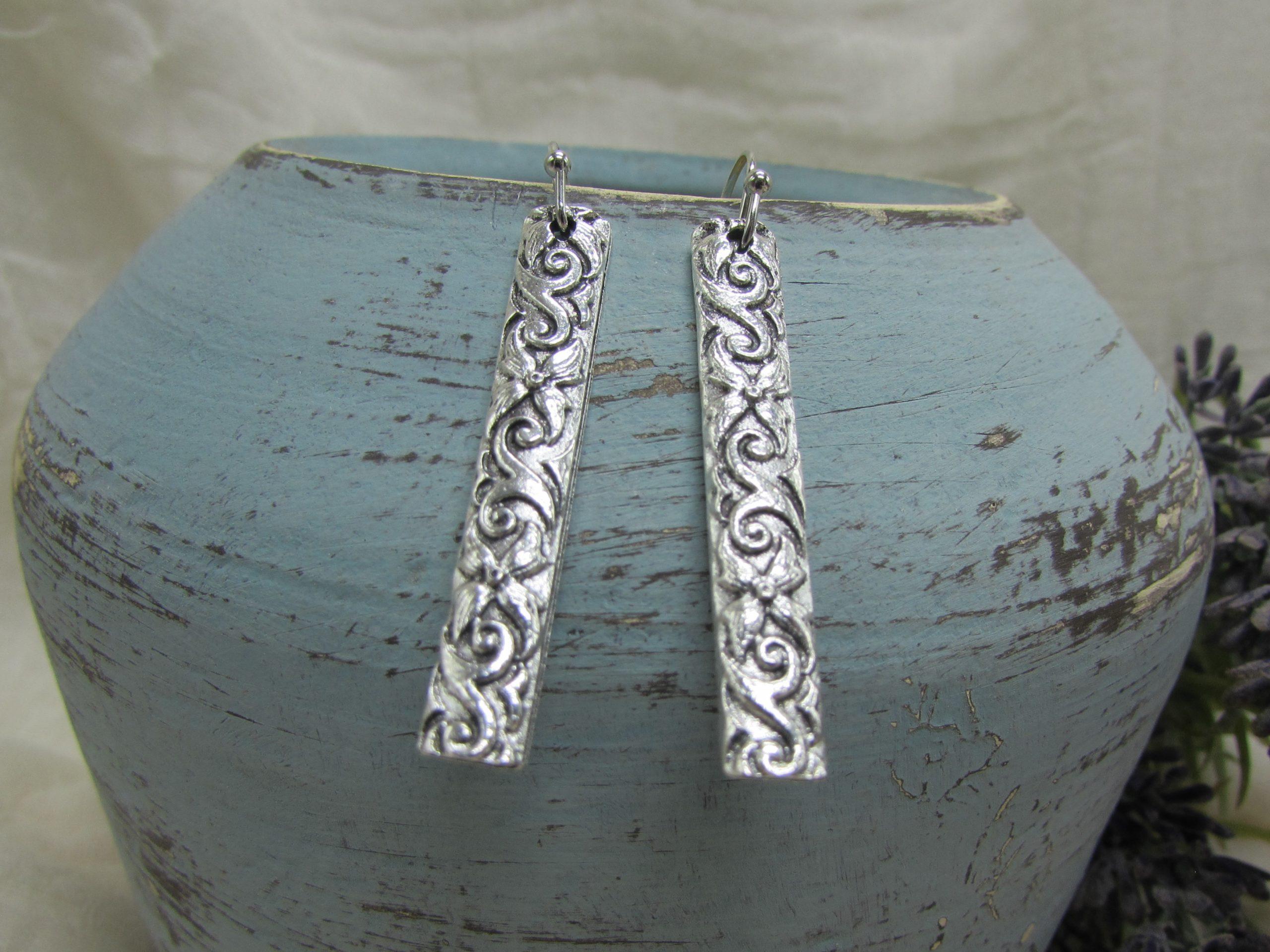 pendientes de zamak